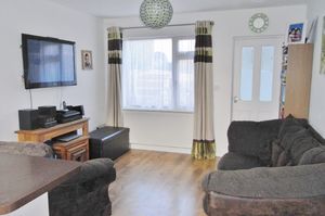 LOUNGE1- click for photo gallery